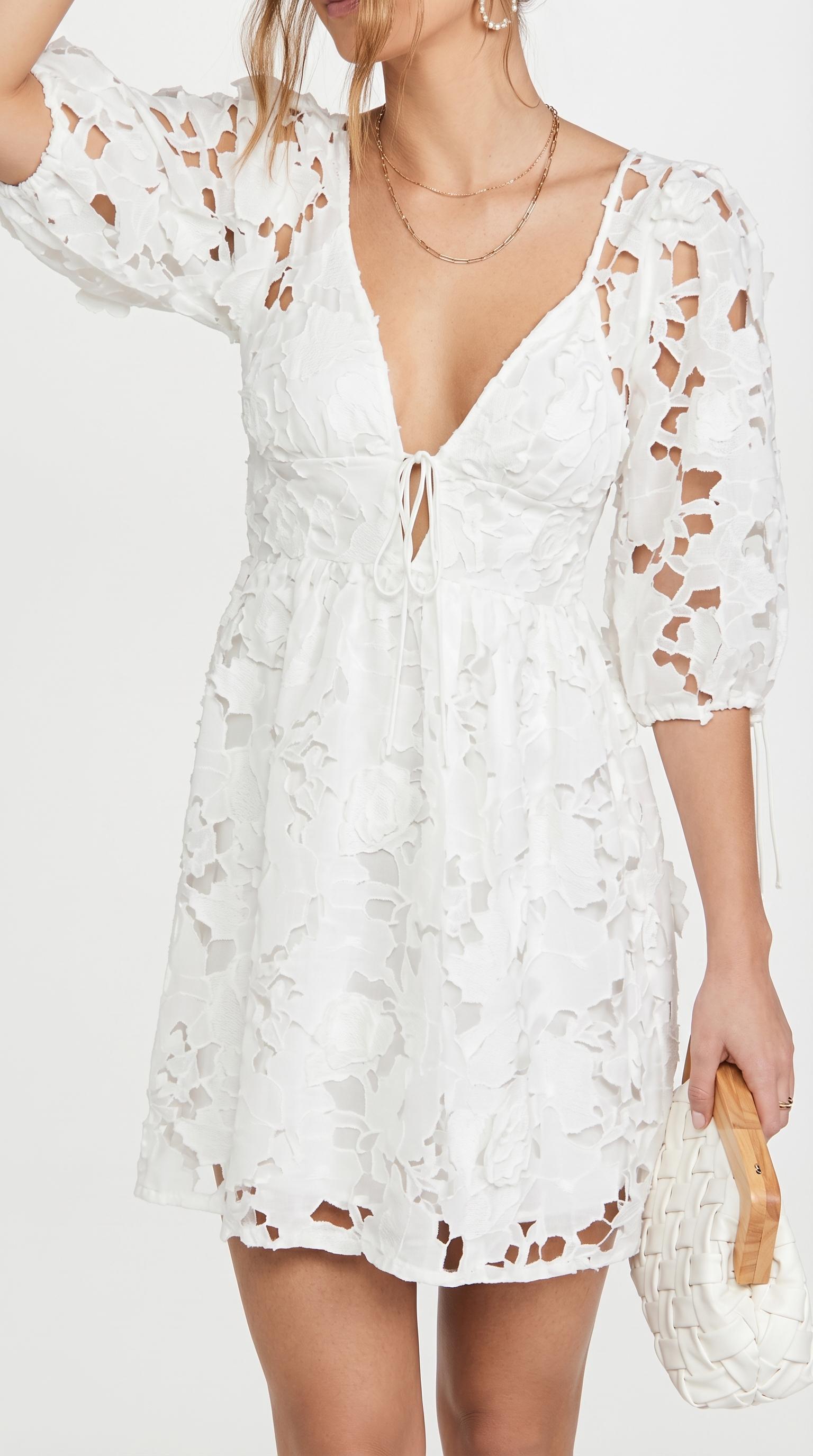 reem acra lace dress Sample Reem Acra Beauty Mark Gown