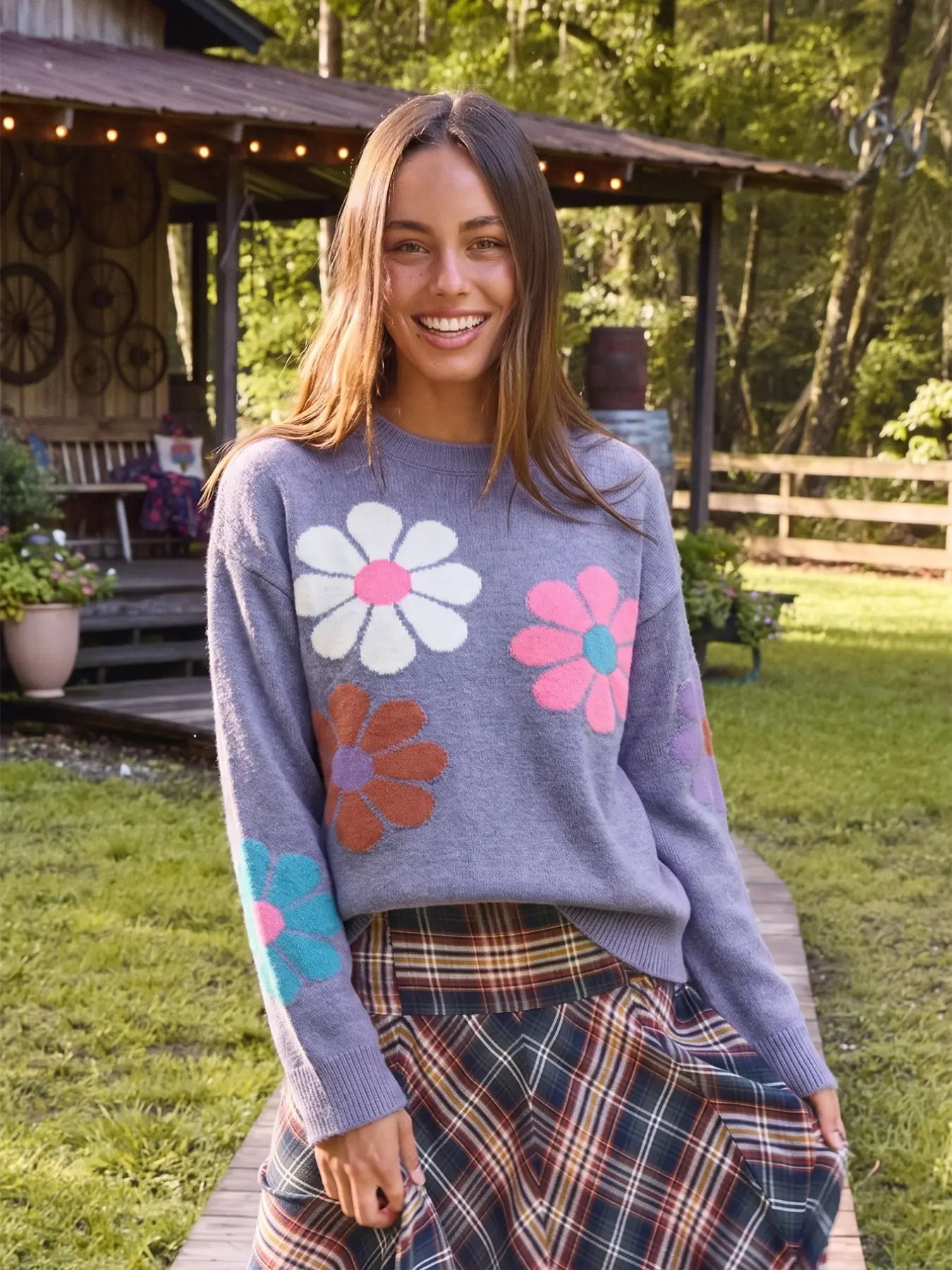 Women's Floral Graphic Knit Sweater, Grey Crew Neck Daisy Pullover, Casual Long Sleeve Jumper for Fall & Winter, Cute Aesthetic Knitwear