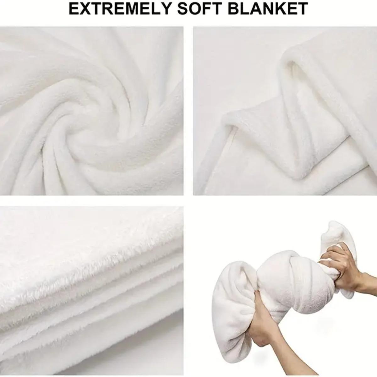 Retro Godzilla Comic Art Flannel Blanket Kaiju Enthusiasts Christmas Gift Dynamic City Attack Design Soft Warm for Bed Sofa Home Decor