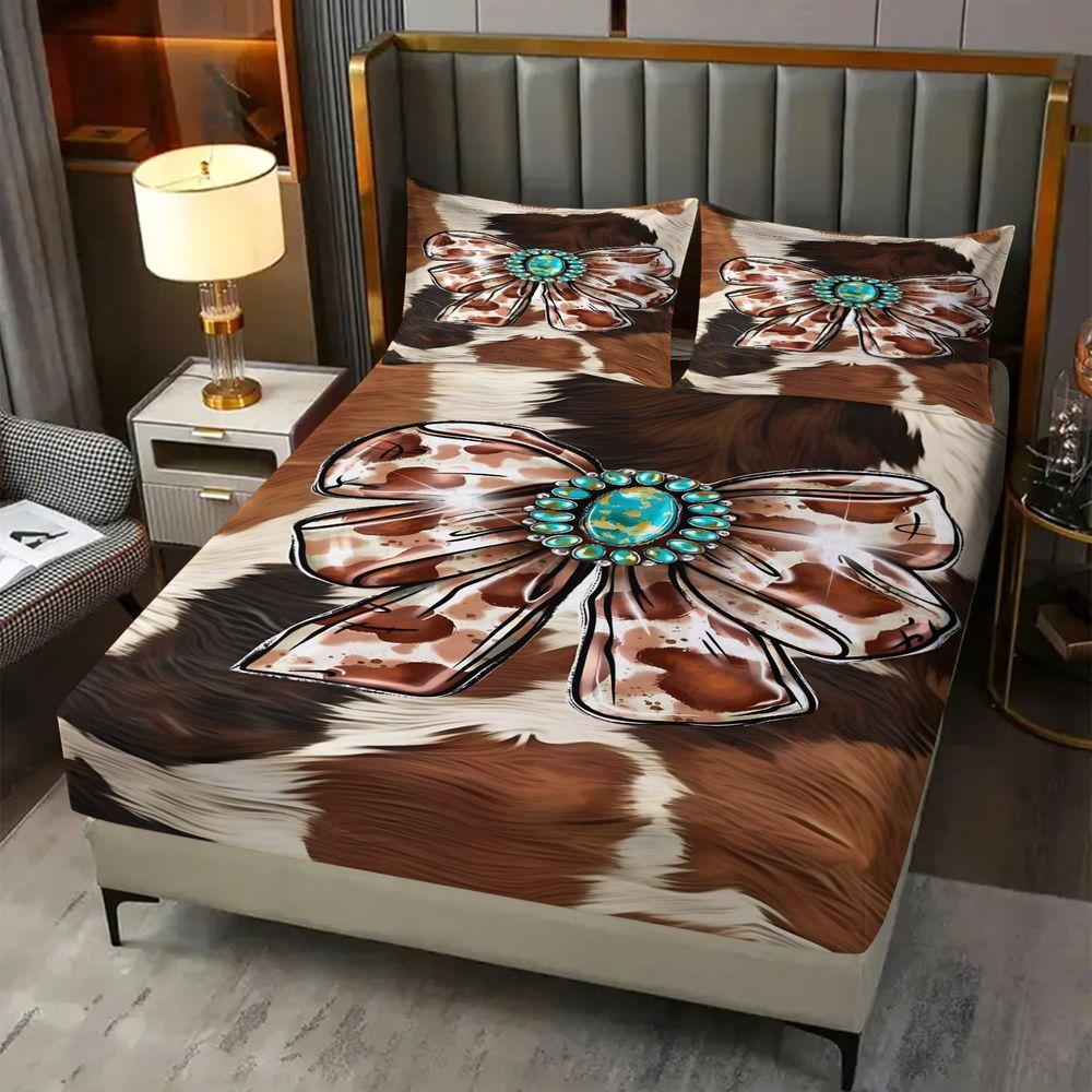 3Pcs Cowhide Pattern Bowtie Fitted Sheet Set, Decorative Bedsheet Sets, Bedroom Decor with Turquoise Stone Accents, Bedding Collection for a Comfortable Sleep Space, Lncludes 1 Fitted Sheet and 2 Coreless Pillowcases