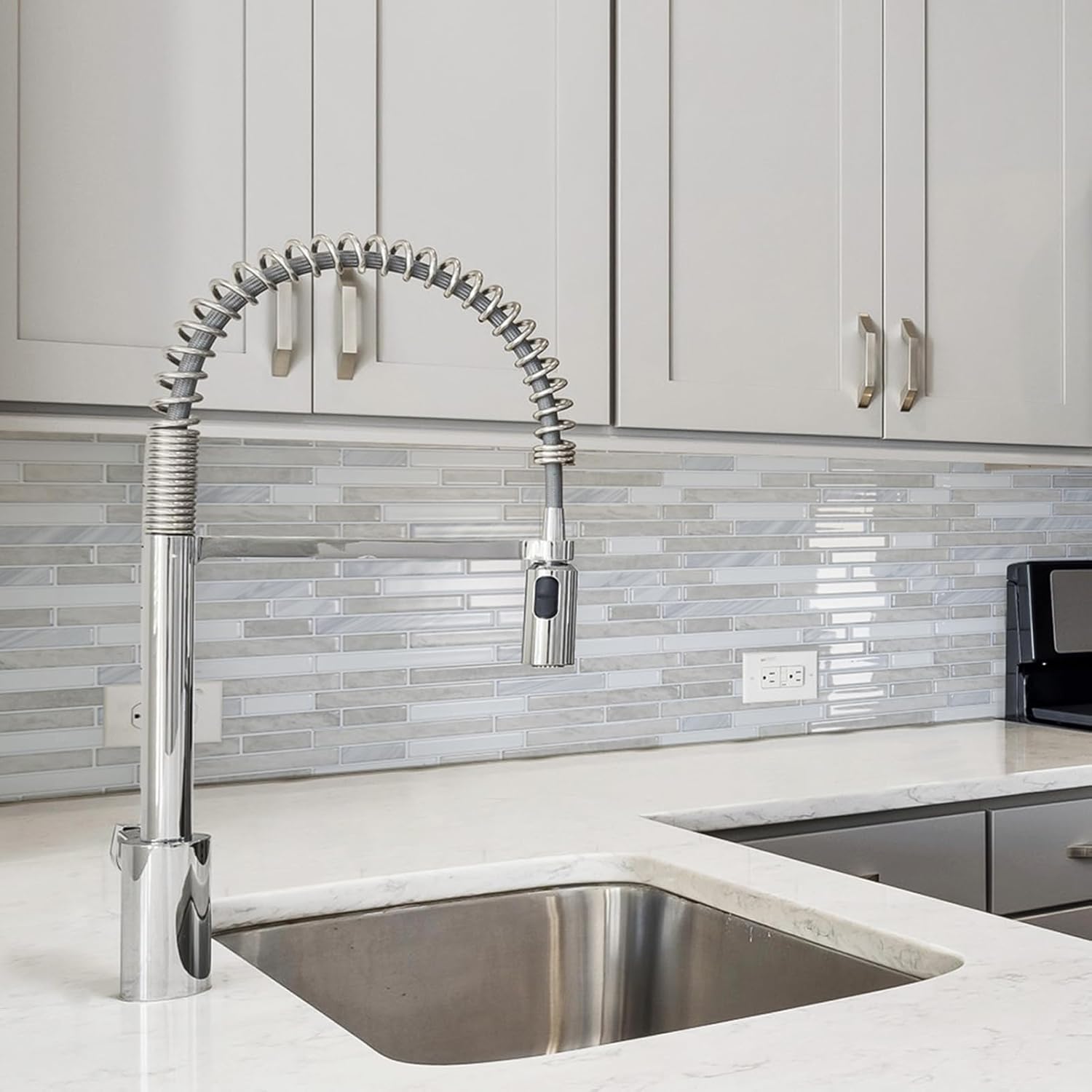 10-Sheet Extra Thick Peel and Stick Backsplash Tiles,  Kitchen Backsplash Peel and Stick Tile, Self-Adhesive Backsplash for Kitchen, Beige & White