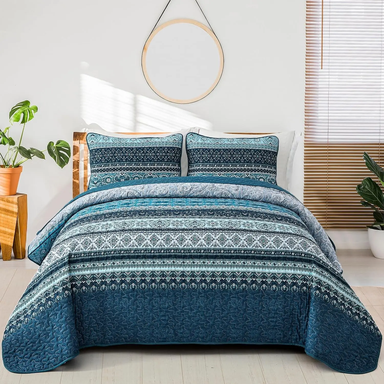 Boho King Quilt Set, Blue Bohemian King Quilt Bedding Set, Lightweight Microfiber Bed Decor Bedspread for All Season 103"x90"(3 Pieces)