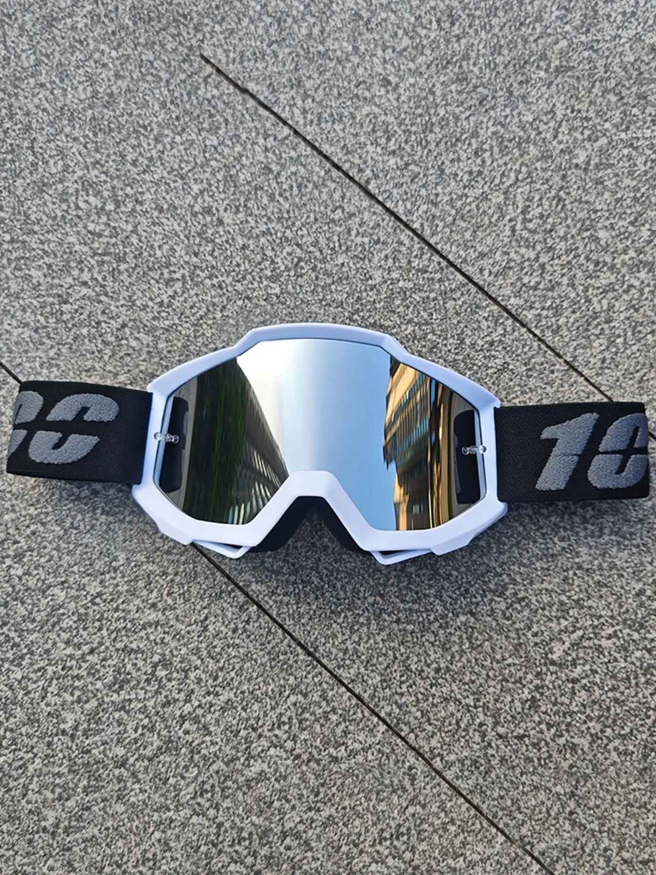 Unisex Mountaineering and Skiing Goggles, Ideal for Outdoor Trail Riding, Hiking, Skiing, Sports Goggles with Adjustable Comfort, Breathability, and Enhanced Vision, Outdoor Adventures, Motocross Goggles, Dirt Bike Goggles, Off Road Goggles