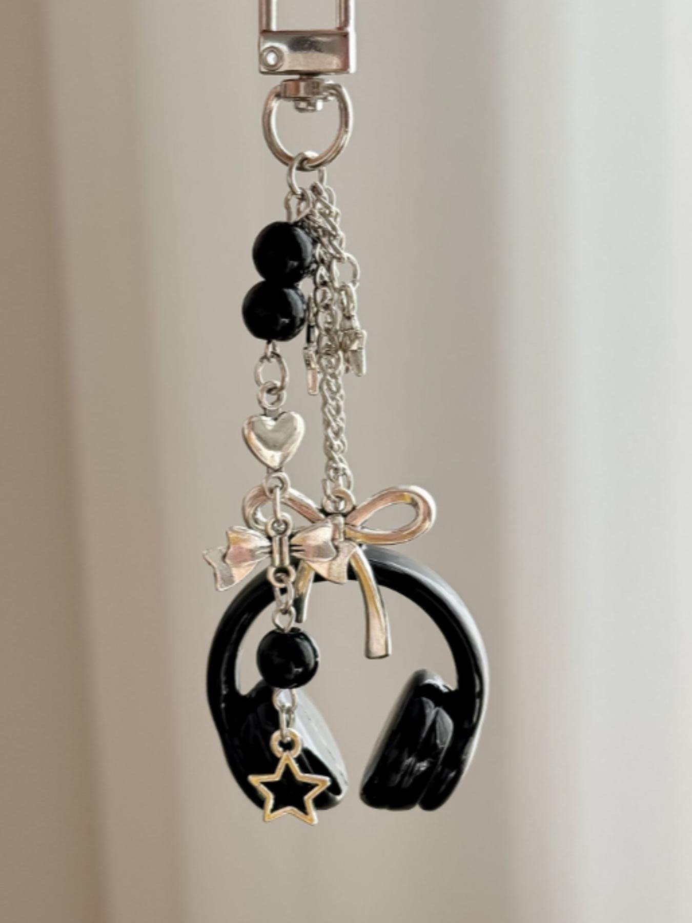 Cute Creative 3D Beaded Earphone Keychain Bag Charm, Headset Phone Strap Pendant,Music Headphone Keyring Bag Keychain Phone Chain Unisex Backpack Pendant Hanging Decoration Accessory,Ideal Gift for Friends/Besties/Family/Couple Black Silver Pink