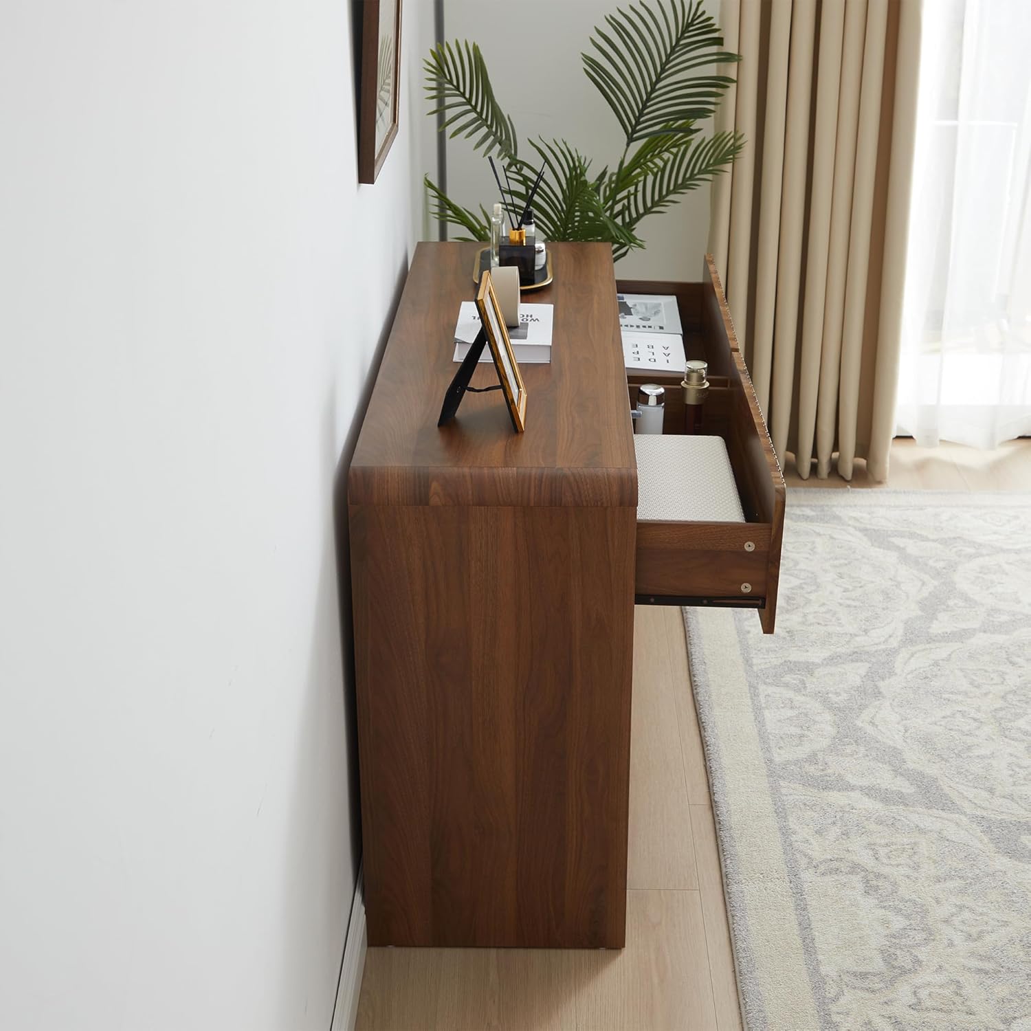 Giratree Fluted 6 Drawers Dresser for Bedroom, 53" Wide Mid Century Modern Chest of Drawers with Curved Profile Design, Large Wood Double Dresser for Living Room Wooden Dressing Table with Drawers