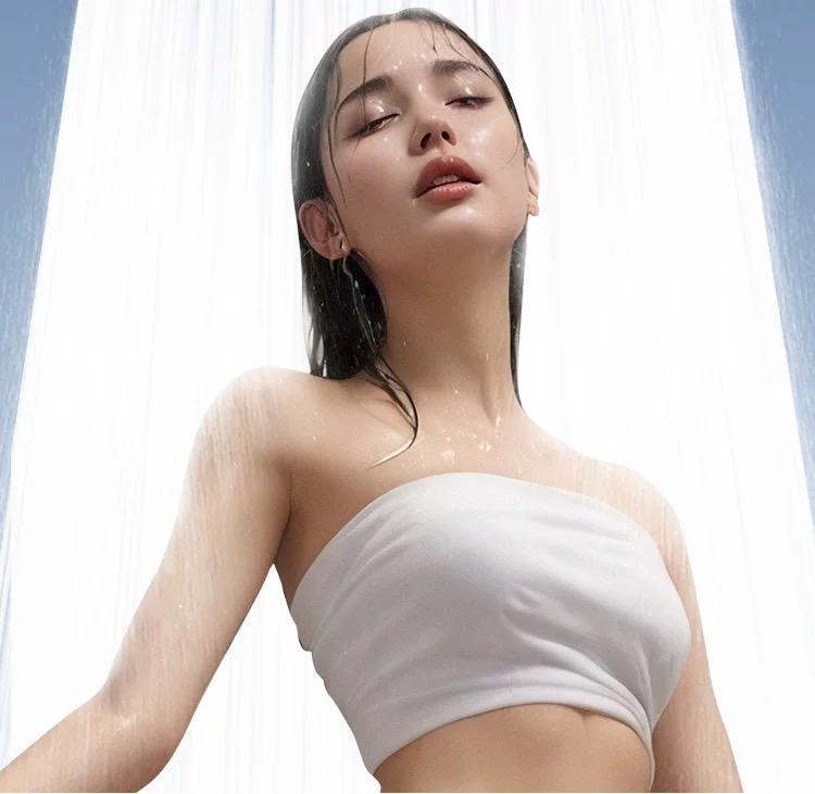 5.9-inch super large panel handheld showerhead features four water modes. It provides a powerful water flow that envelops your entire body and comes with a bracket and a 59in‘ soft hose, silver and gray