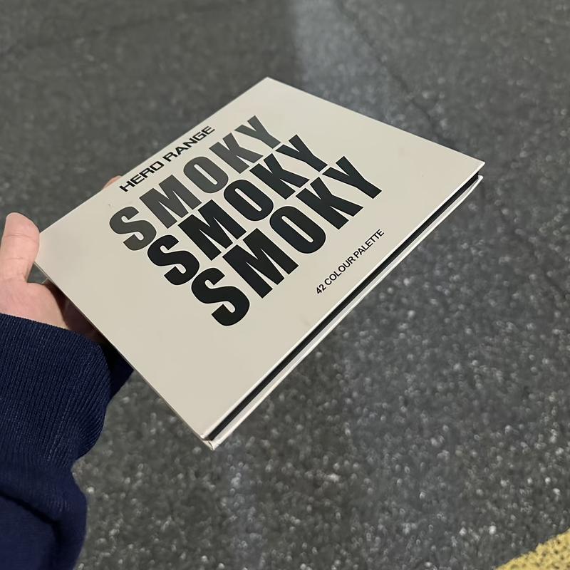 HERORANGE 42-Color Smoky Eyeshadow Palette Matte Shimmer Glitter Trio 24H Waterproof & Smudge-Proof Stage-Level Pigmented Natural Blurring Effect Ultra Fine Powder No Fallout Festival Party Makeup Gift Cosmetic！