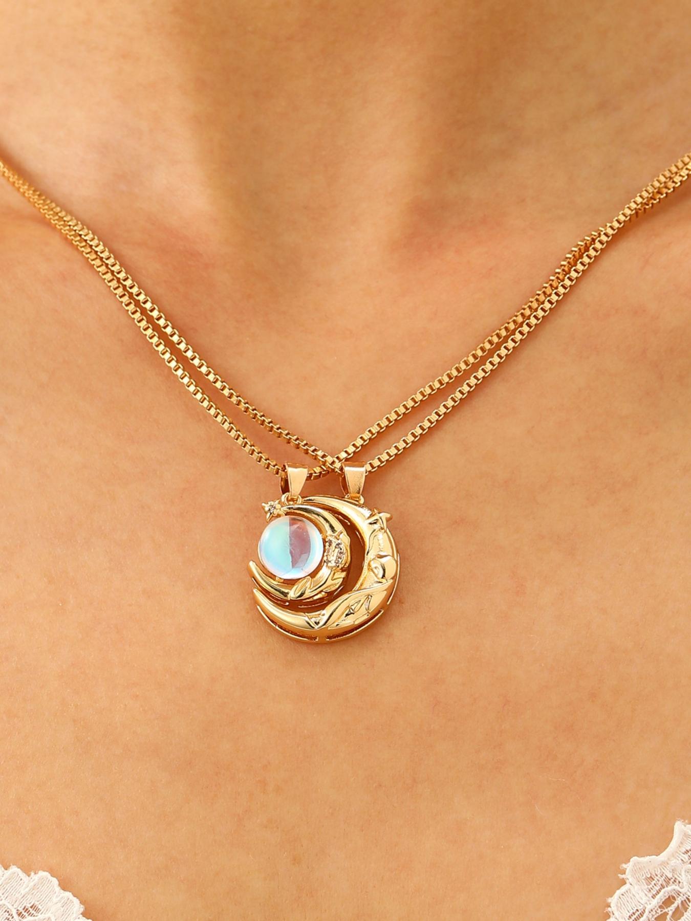 Gold Moon Pendant Necklace for Women, Dainty Moonstone Crescent Moon Choker, Elegant Celestial Jewelry for Daily Wear, Perfect Birthday Anniversary Gift for Her