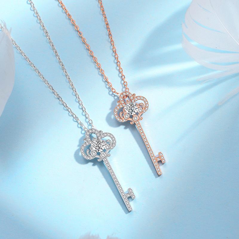 S925 Sterling Silver Women's Fashion Key Pendant Necklace with Zircon Decor, Trendy All-Match Jewelry for Parties and Daily Wear S925 Sterling Silver Women's Fashion Key Pendant Necklace with Zircon Decor, Trendy All-Match Jewelry for Parties and Daily Wear
