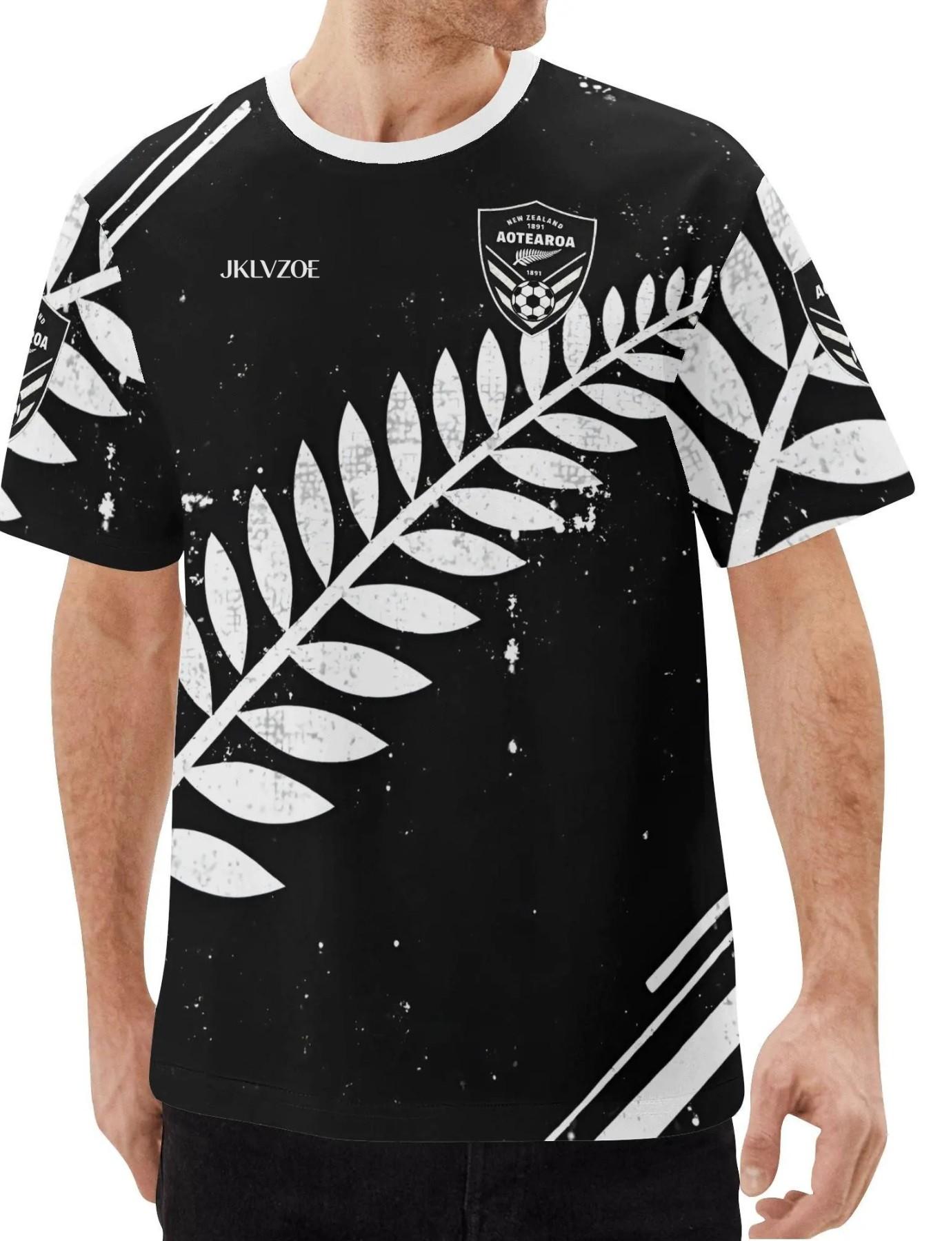 Vintage Football Jerseys Gathering! Re-create the oldest jerseys of various countries (Israel, Korea ,New Zealand Aot, Qatar, Scotland, USA, United Arab Emirates, etc. Fans must have these as souvenirs. Classic sportswear with a nostalgic touch. Fans'