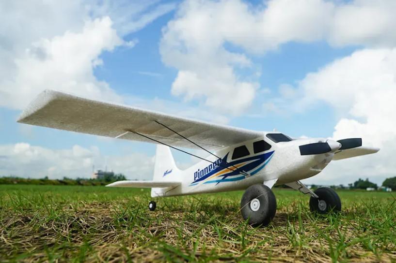 Arrows Pioneer 620mm RTF (Aircraft suitable for beginners，RTF = plane, remote, battery, battery charger）