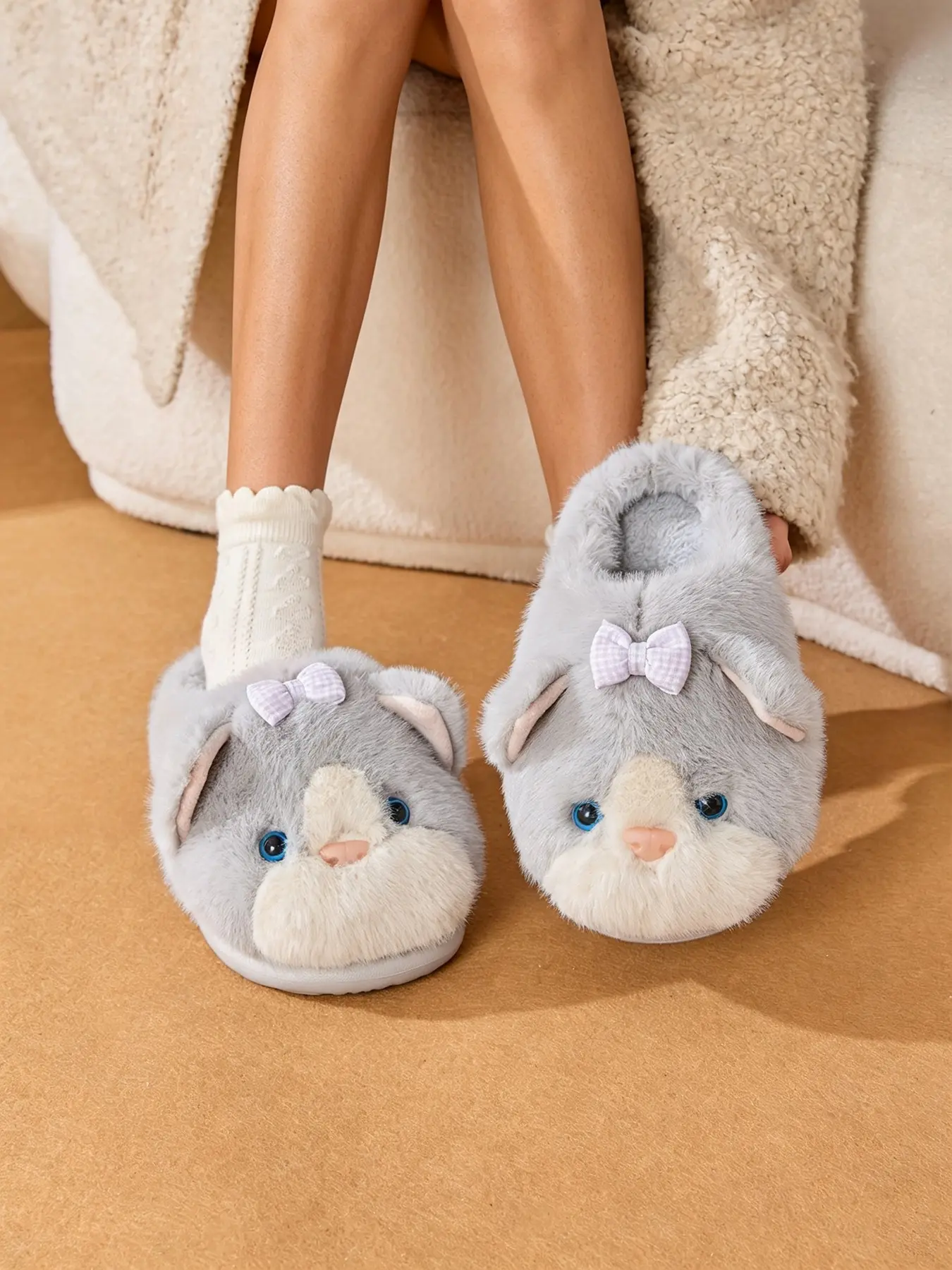 Cute 3D Kitten Plush Slippers Kawaii Bow Fluffy House Slides Non Slip Warm Fuzzy Winter Indoor Slippers for Women Christmas Gift
