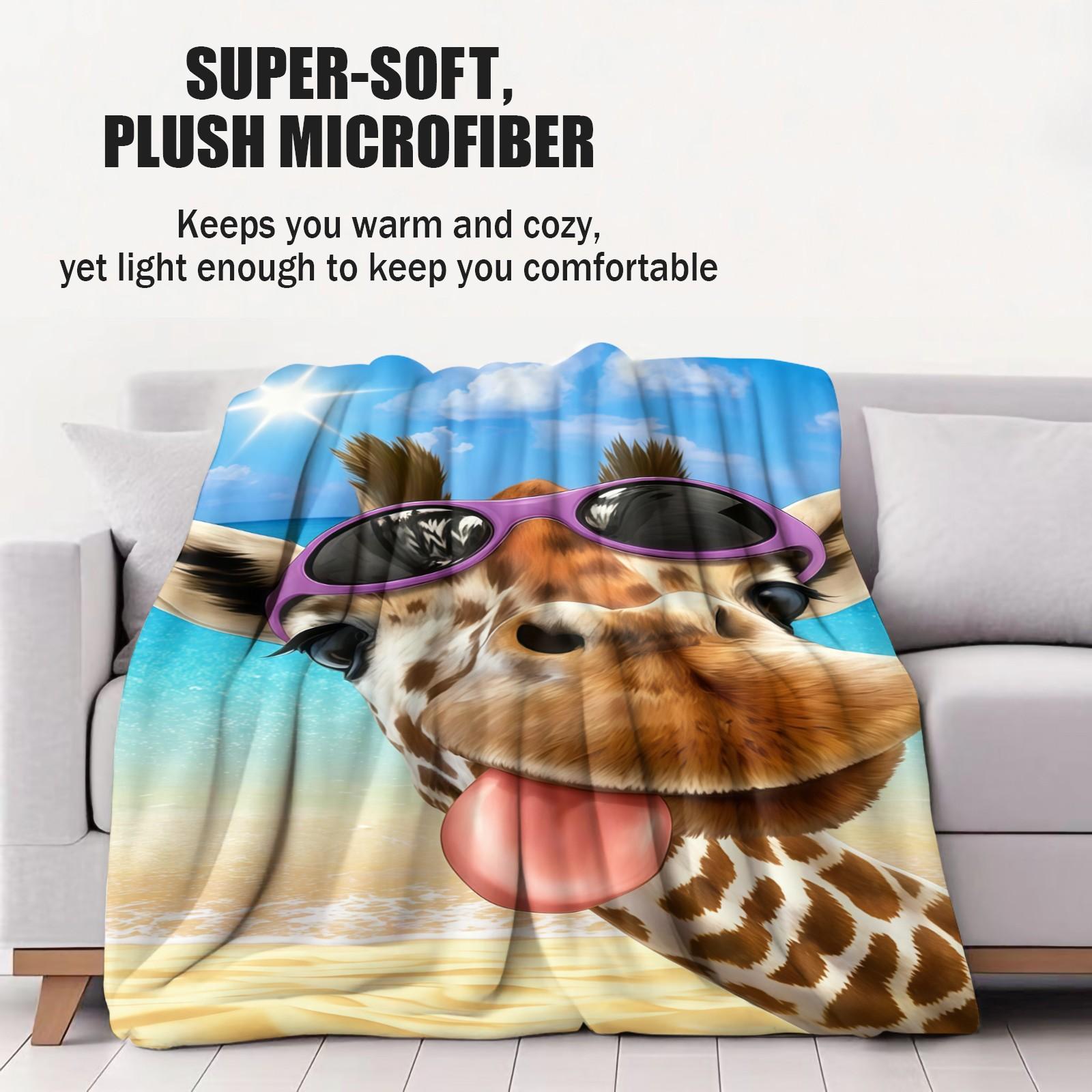 Giraffe Pattern Blanket, Suitable For Daily, Festival, And Birthday Gifts For Children And Adults. Soft, Warm, And Lightweight Plush Blanket, Perfect For Bed, Sofa, Car, And Room Decoration