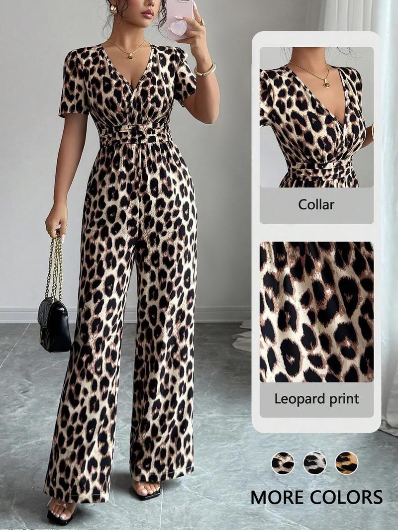 Women's Leopard Print V-Neck Jumpsuit Y2K, Waist Cinched Pleated Design, Wide Leg, Comfortable Fitted Fabric, Perfect for Dates and Outings