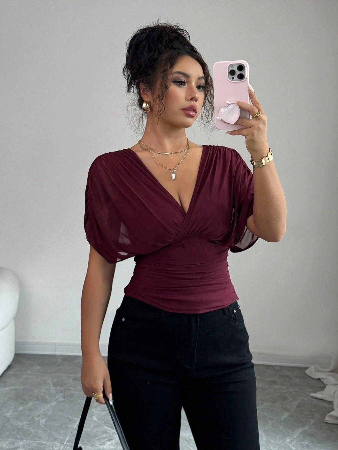 Women's V Neck Ruched Slim Fit Solid Color Blouse, Summer Short Sleeve Fitted Top, Casual Fashion Shirt for Women, Womenswear