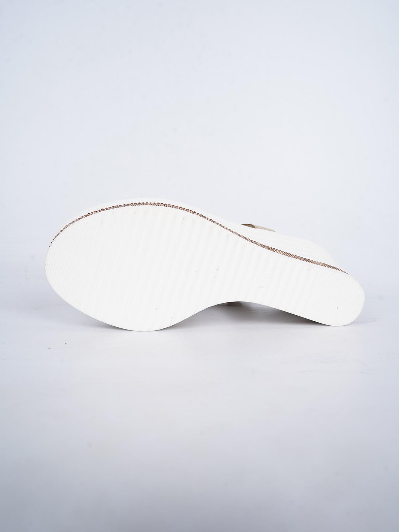 Elegant Sequin Toe Ring Sandals, Chunky Heel Rubber Sole, Diamond & Pearl Design, Perfect for Parties & Vacations, Beach Ready