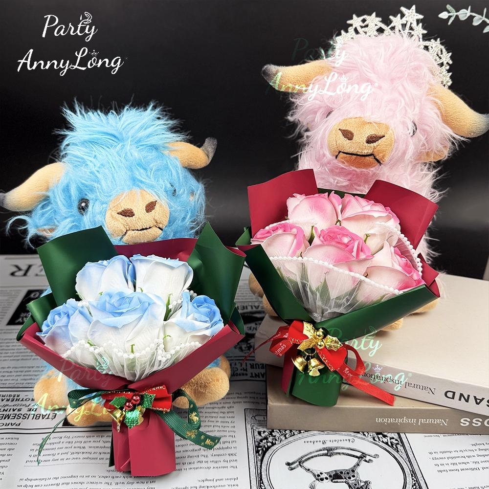 Christmas Highland Cow Plush Toy with Artificial Rose Bouquet, 1-Set Cute Cow Design Plush Home Decoration, Holiday Gift for Loved Ones