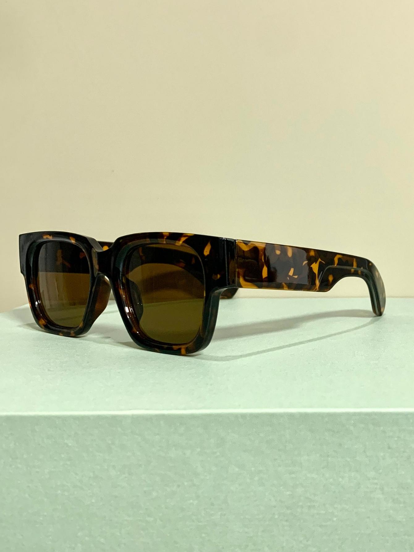 Small Square Glasses, Simple and Casual Fashion Eyewear, Thick-Frame Eyeglasses for Men and Women, Perfect for Daily Wear, Square Chunky Frame, Square Frames Glasses