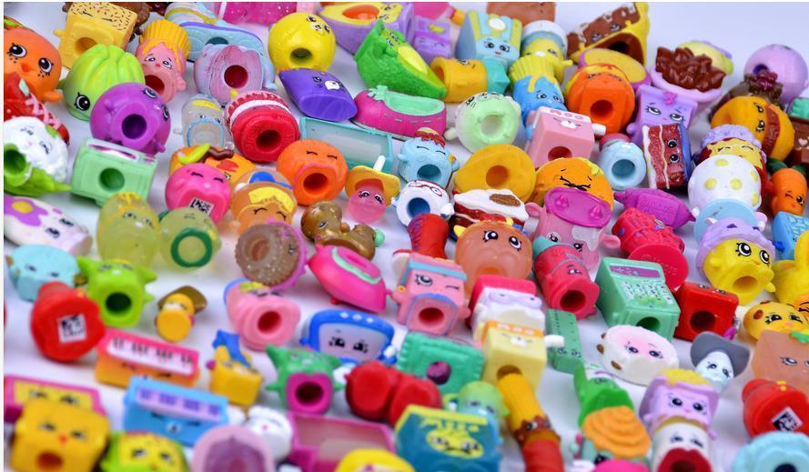 100Pcs/lot Many Styles Miniature Shopping Fruit Dolls Action Figures for Family Kid's Christmas Gift Playing Toys Mixed Seasons