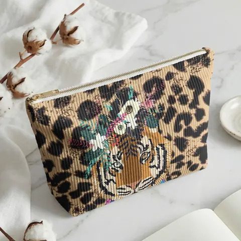 Fashion Leopard & Floral & Tiger Pattern Makeup Bag, Casual Versatile Cosmetic Storage Bag, Travel Makeup Bag for Women & Girls for Travel Use, Handheld Cosmetic Pouch, Makeup Organizer Pouch, Cosmetics Bag