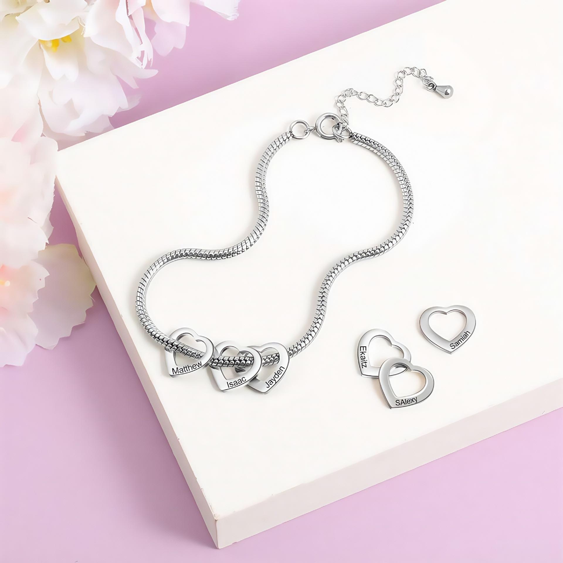 AS976 Personalized Mom Bracelet with Kids Names, Custom Heart Charm Bracelet, Engraved Name Jewelry,  Gift for Mom Grandma
