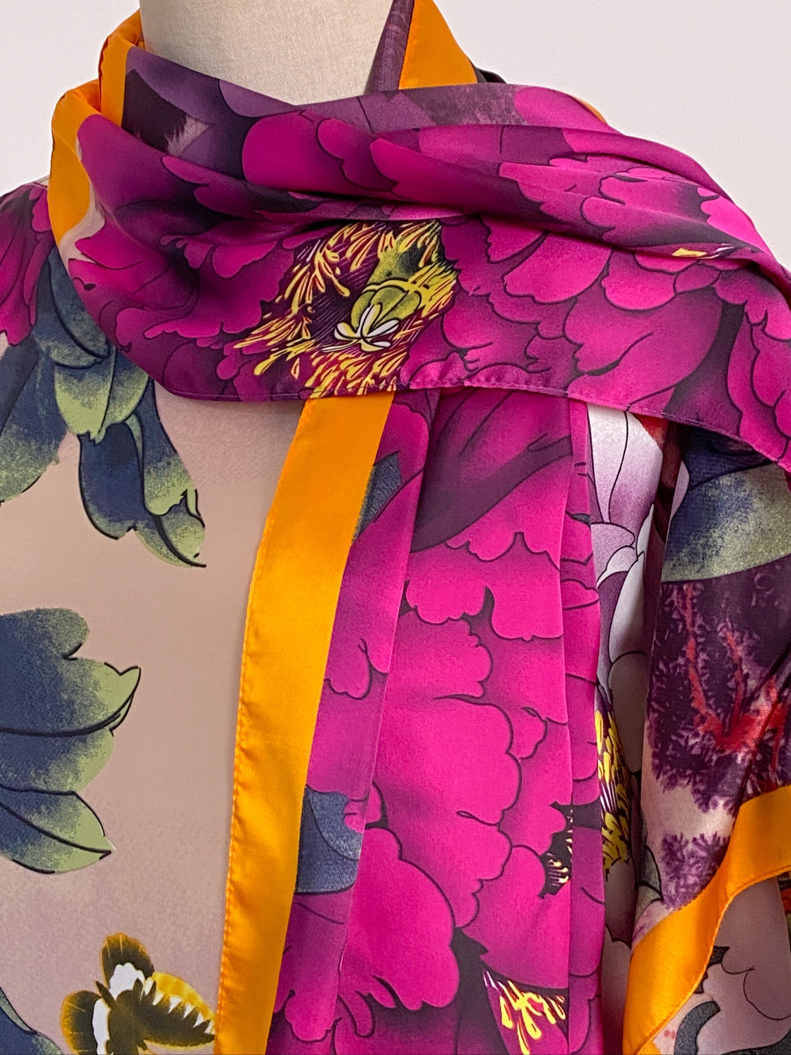 Women's Spring Summer Floral Pattern Robe & Thin Loose Fit Shawl Set, Casual Beach Sun Protection Satin Scarf