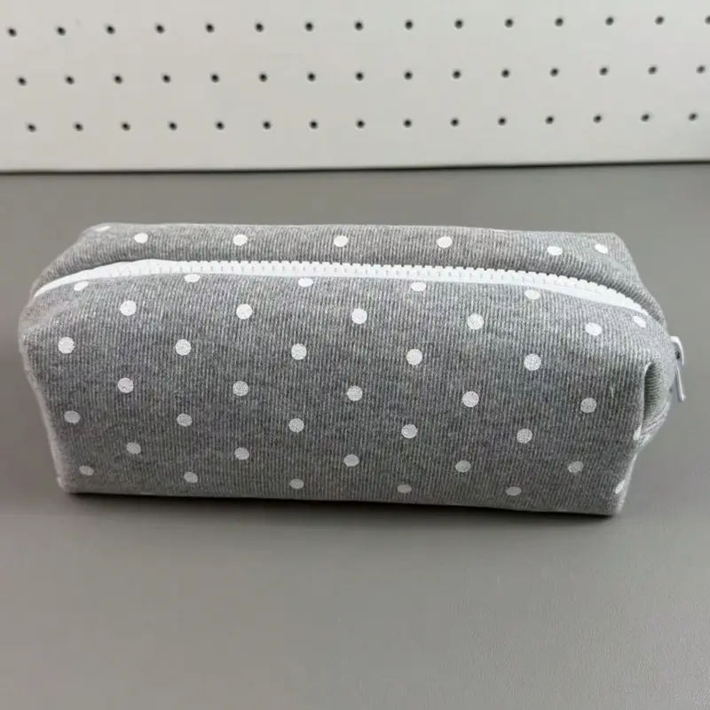1pc Large Capacity Polka Dot Stationery Bag & Cosmetic Pouch: Korean Style Pencil Case | Minimalist Portable For Girls, Suitable For All Seasons, Suitable For Desktop Decoration, Desk Supplies, Office Supplies