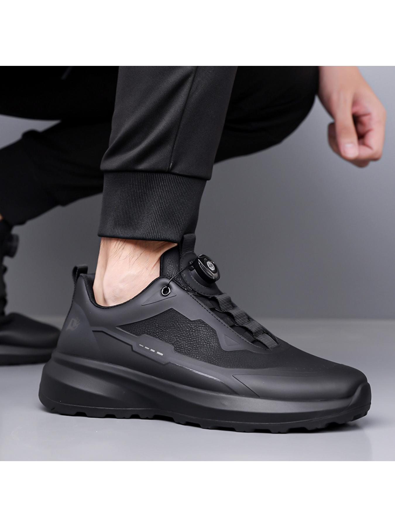 Men's casual shoes with breathable and lightweight mesh surface, convenient on and off with rotating buckle, versatile sports style for daily use, suitable for commuting and walking, practical gift recommendation