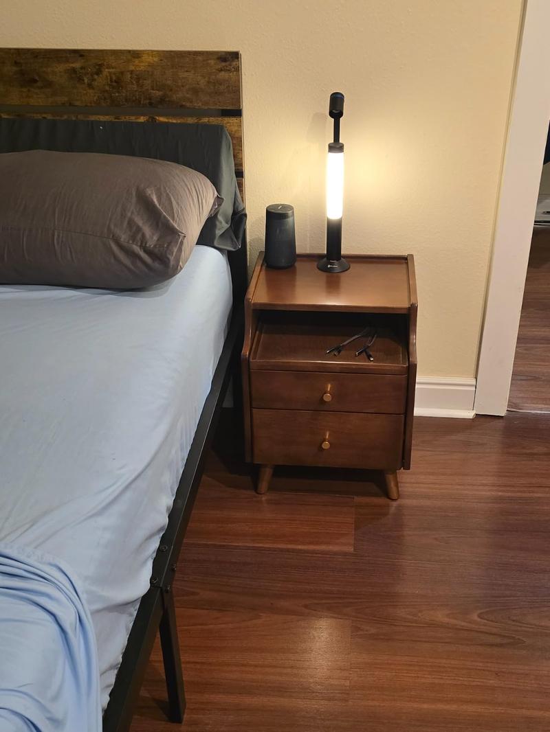 Elegant Small Nightstand, Solid wood - No MDF, Space-Saving Bedside Table with Drawers