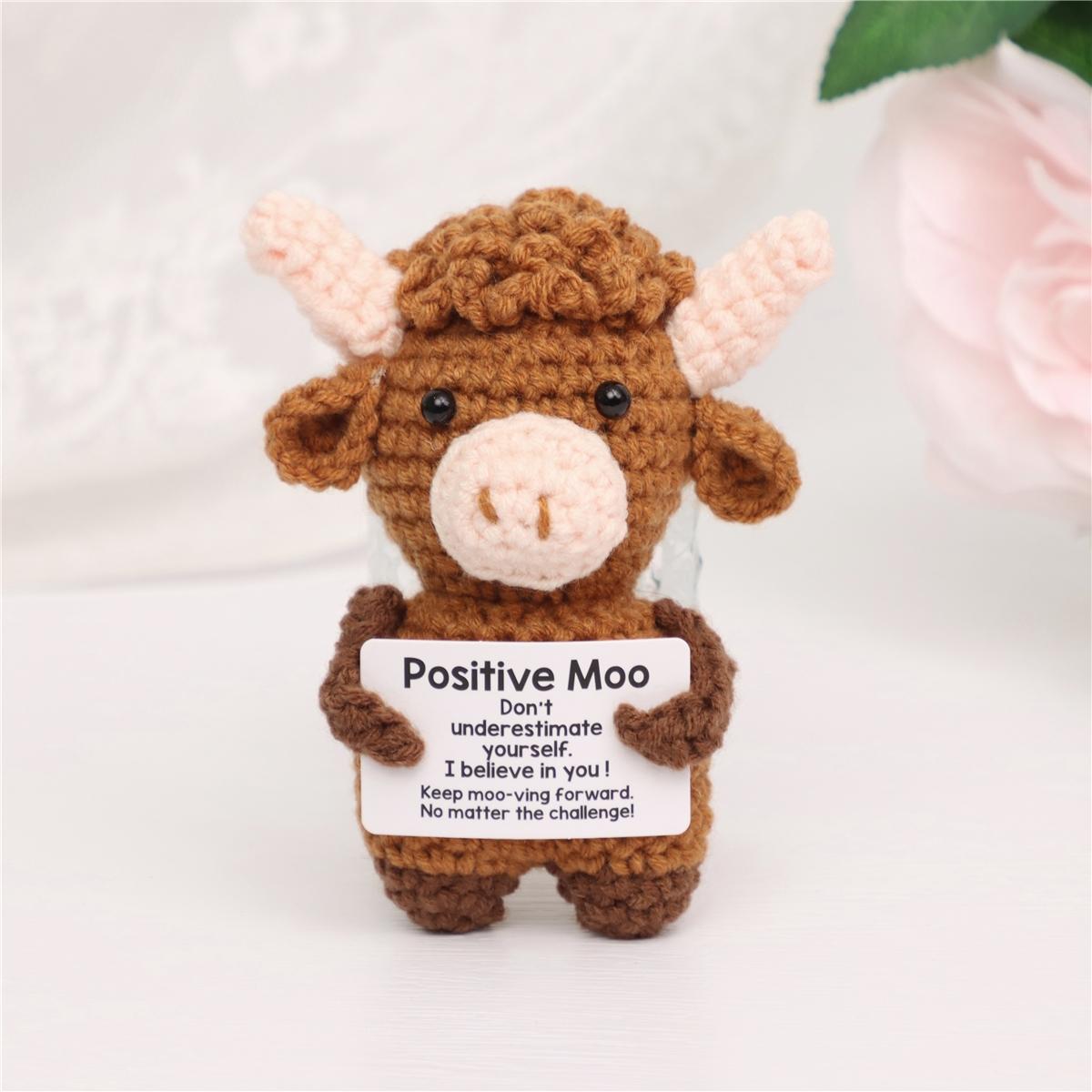 Highland Cow Crochet Emotion Support Doll, Handmade Crochet Figure, Positive Message Motivational Stress Relief Hug Card Series, Cute Animal Home Desktop Decoration
