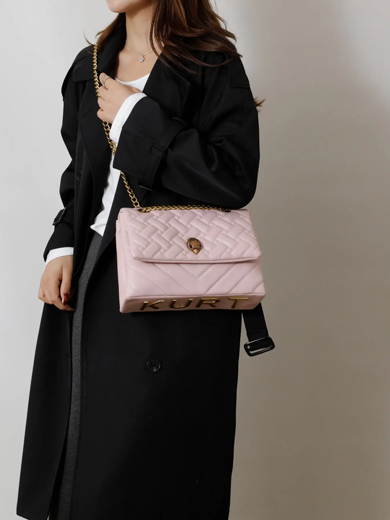 Trendy Rhombus Chain Women's Bag, Stylish Letter Design, High-End Handbag, Crossbody Shoulder Bag, Fashionable Small Square Backpack