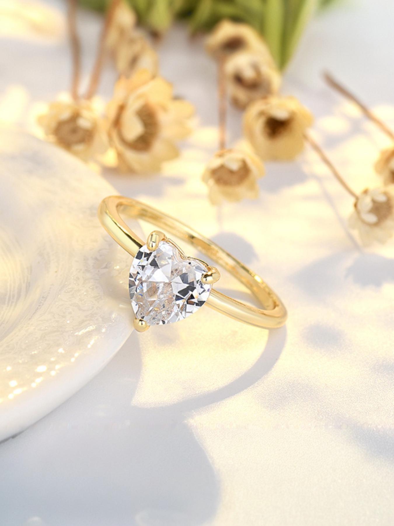 Moissanite Engagement Ring, Heart-Shaped Diamond Wedding Band, D Color, Perfect Gift for Girlfriend, Seven Happiness Day Present