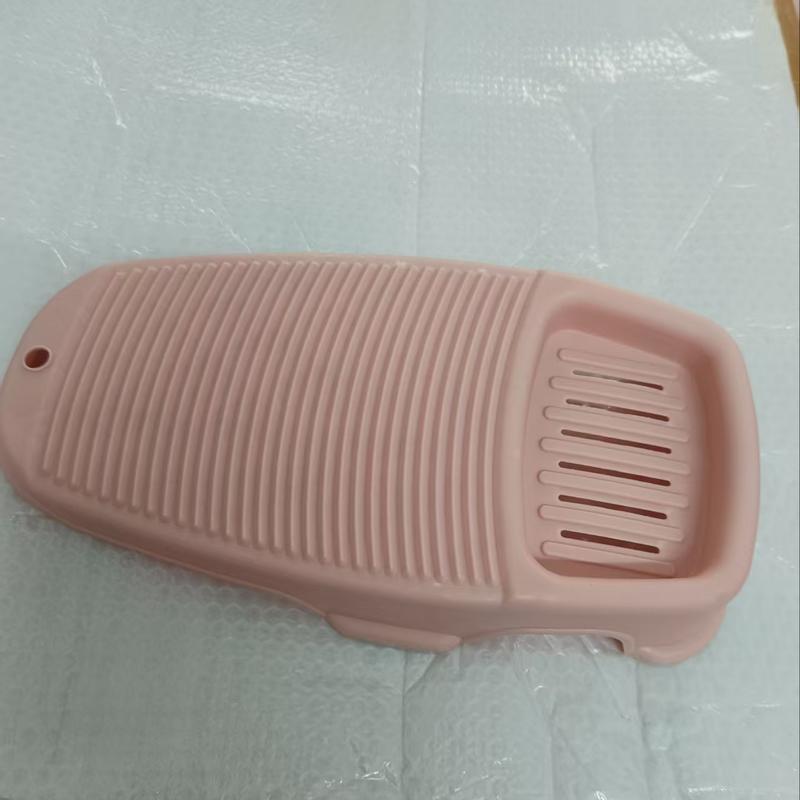 Portable Non-Slip Plastic Washboard with Integrated Soap Holder, Sturdy Manual Laundry Scrub Board for Hand Washing Clothes and Delicates