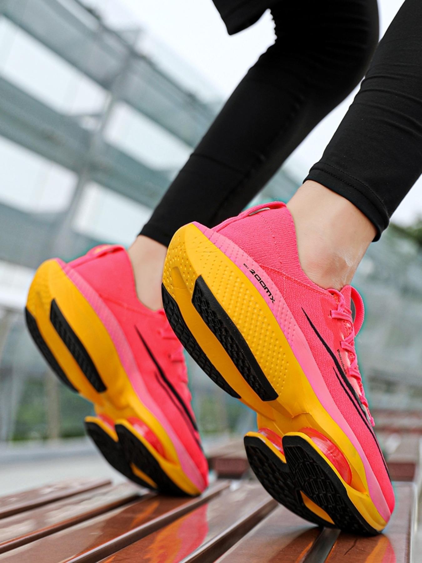 Unisex Trendy Shock Absorption Fiber Cushion Sporty Running Shoes, Breathable Textile Upper, Anti-Slip Sole, Soft Lining, All Seasons