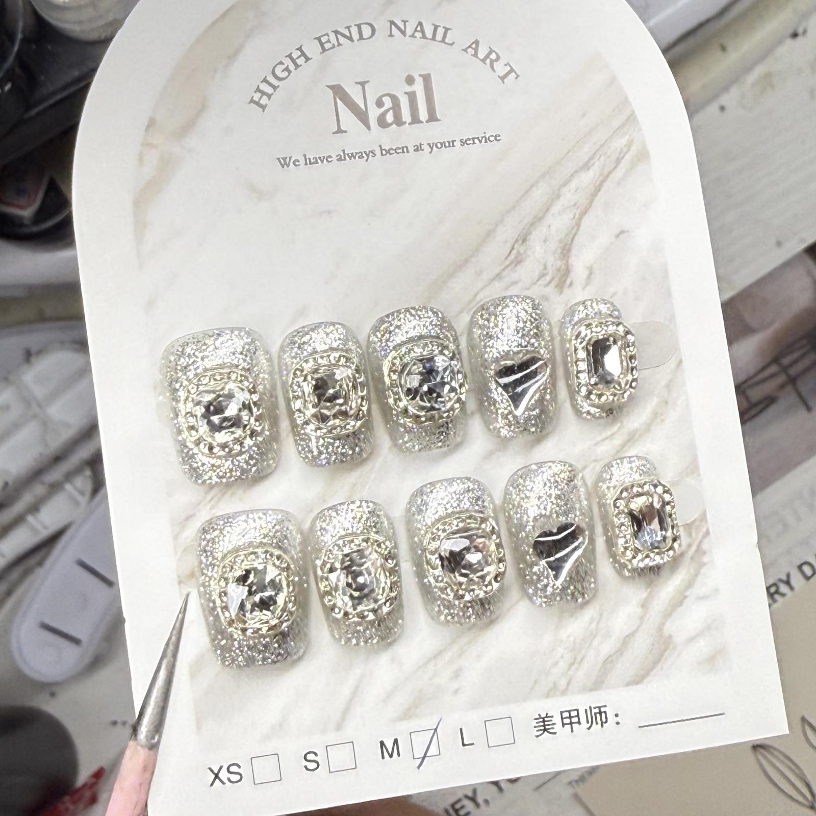 Obsessed With This Luxury Vibe! Custom Bling Silver Glitter Press On Fake Nails, Exquisite Hand-Painted Metal Border Big Diamond & Heart Diamond Design, TikTok Viral Blogger Favorite