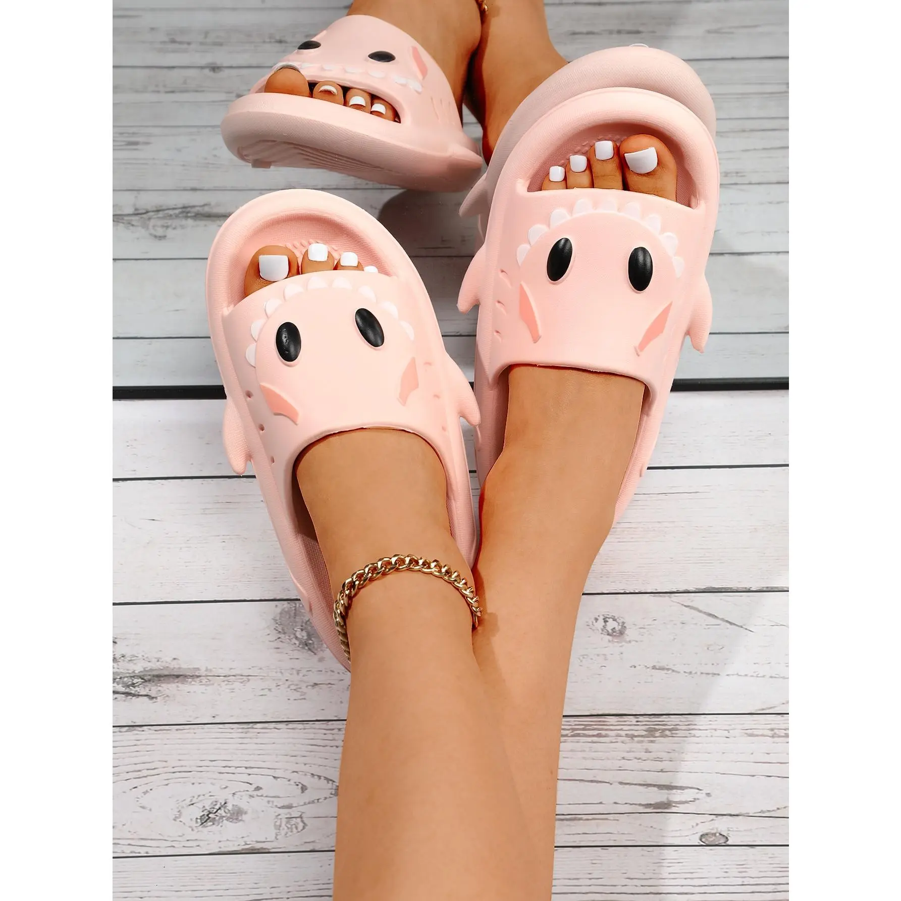 Women's College Style Plastic Slippers With Cartoon Shark Design Slides