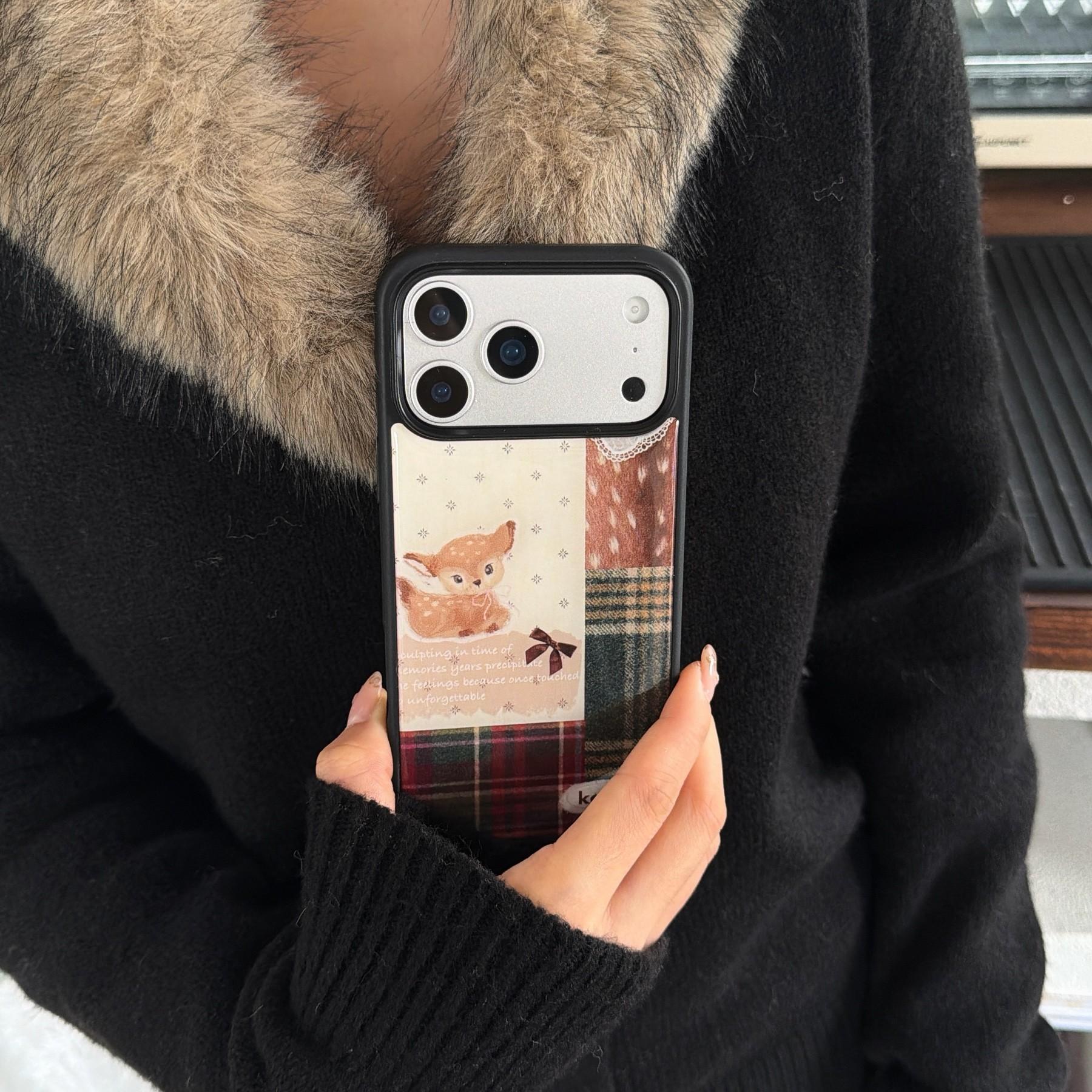 Creative Deer Patchwork Case for Apple iPhone 17 Pro Max, Fashionable Phone Cover, Border Grid Design, Stylish Mobile Protection