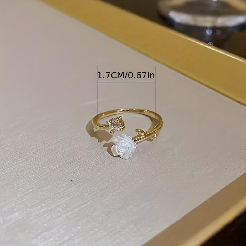 Super Gentle Camellia Ring for Women, Ins Niche Design, Cold Temperament, High-End Open Adjustable Ring for First Choice of Lovers, Girlfriends And