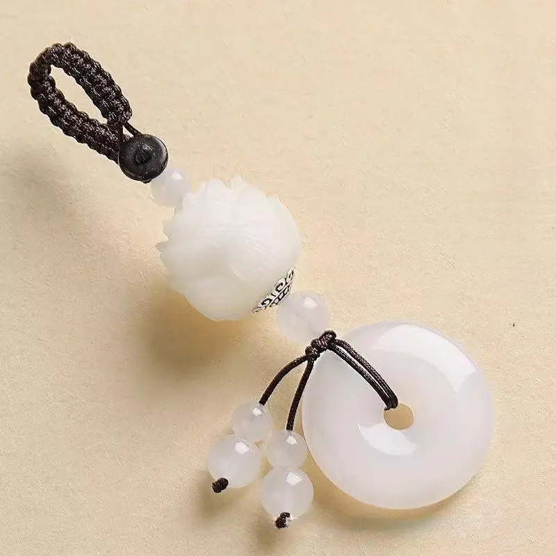 Vintage Zen Lotus Keychain Pendant with Bodhi Beads, Elegant Unisex Accessory for Car Keys & Bags with a Secure Safety Lock, Keychain Accessories, Universal Keychain