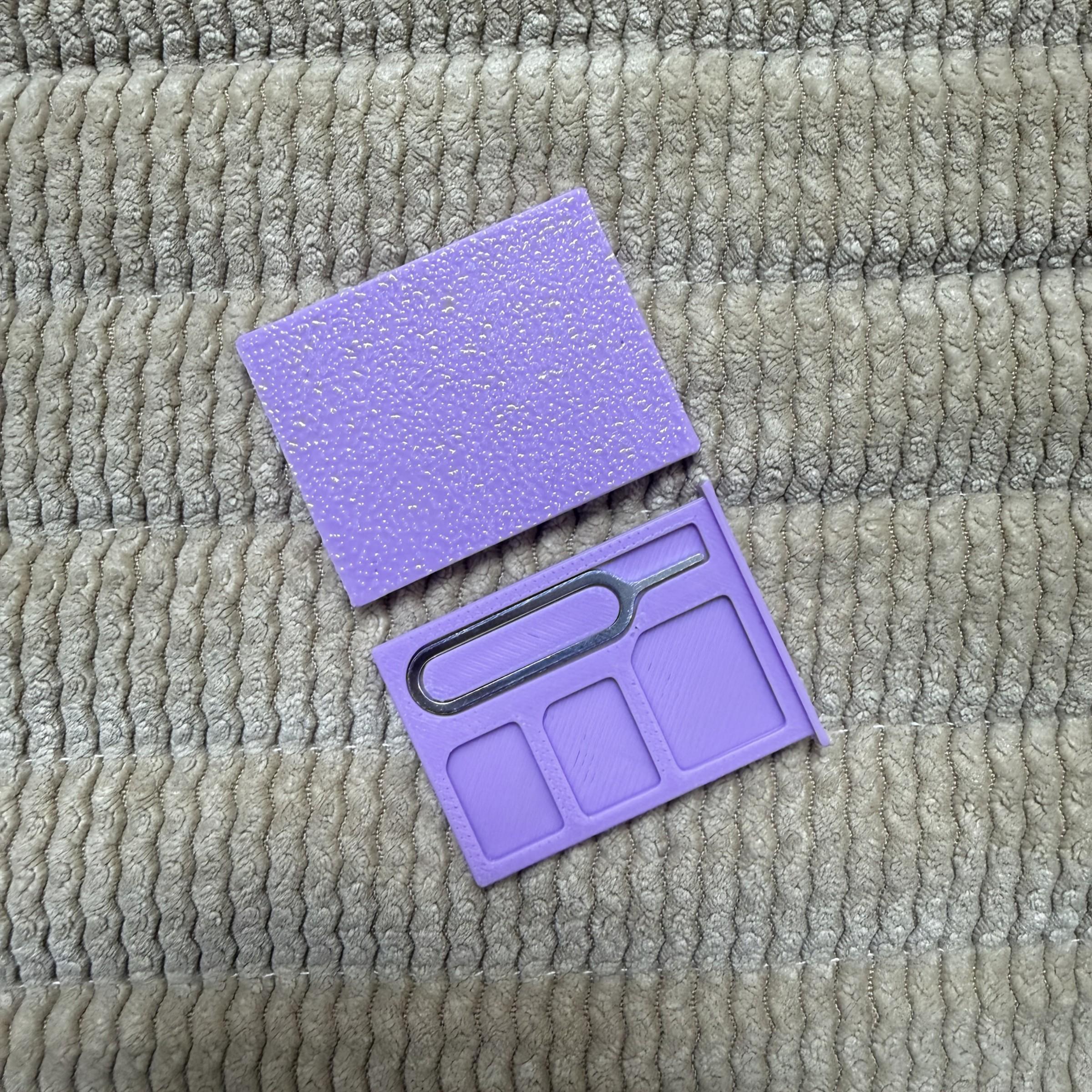 1PC SIM Card Storage Case, Portable SIM Card Case, Includes SIM Eject Pin, Mini Portable Compact Design, Shock- and Dust-Resistant, Secure Storage for SIM and TF Memory Cards, Mobile Phone and Digital Accessories