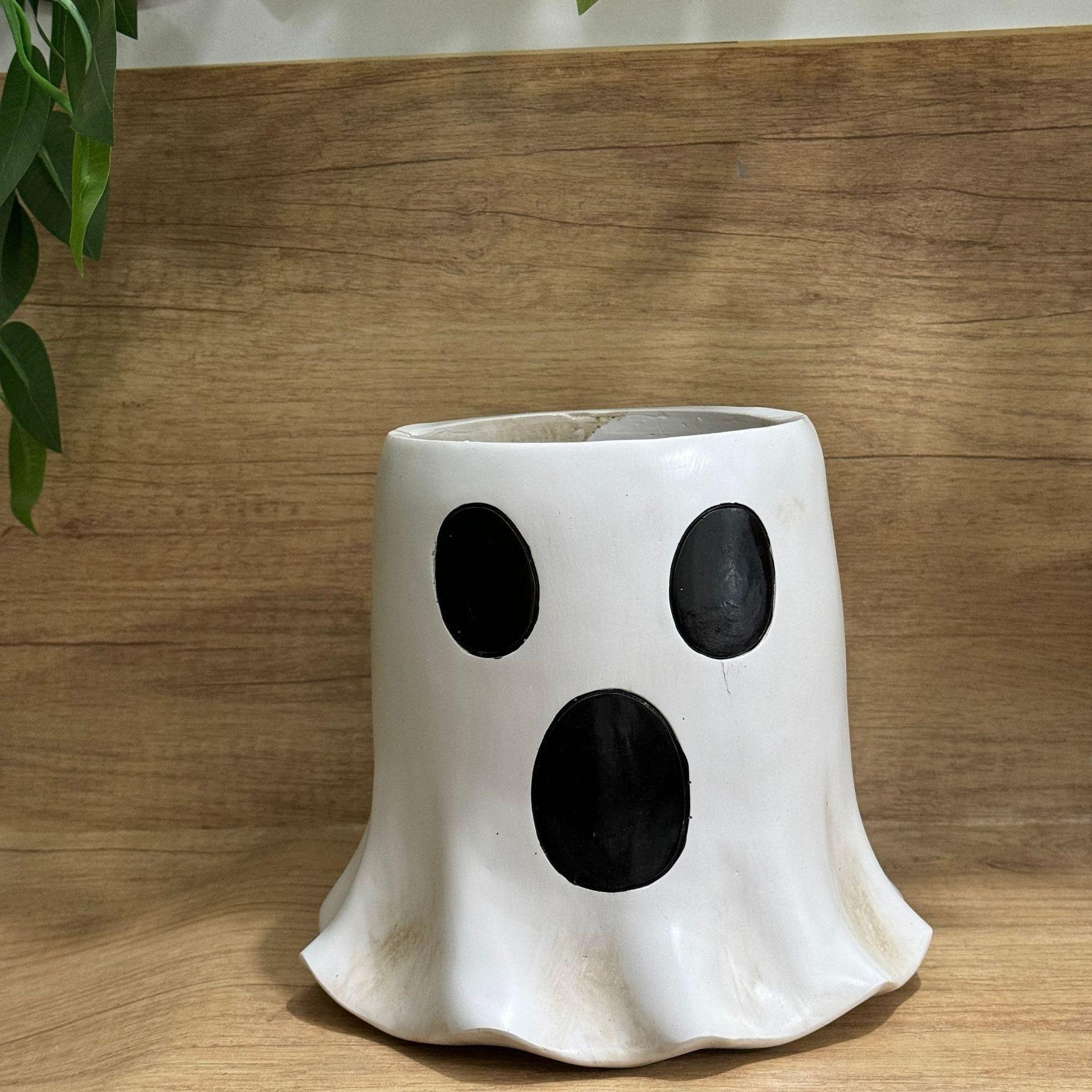 Halloween Ghost Planter Candy Bucket, Resin Decorative Flower Pot, Garden Decor, Indoor Outdoor Decoration, Party Decor, Atmosphere Maker, Home Gathering Gift