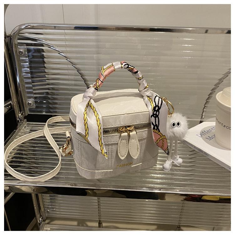 Womens Square Crossbody Shoulder Bag Korean Style Adjustable Plain Purse Cute Lightweight Athletic Small Everyday Casual Messenger Shopping Travel