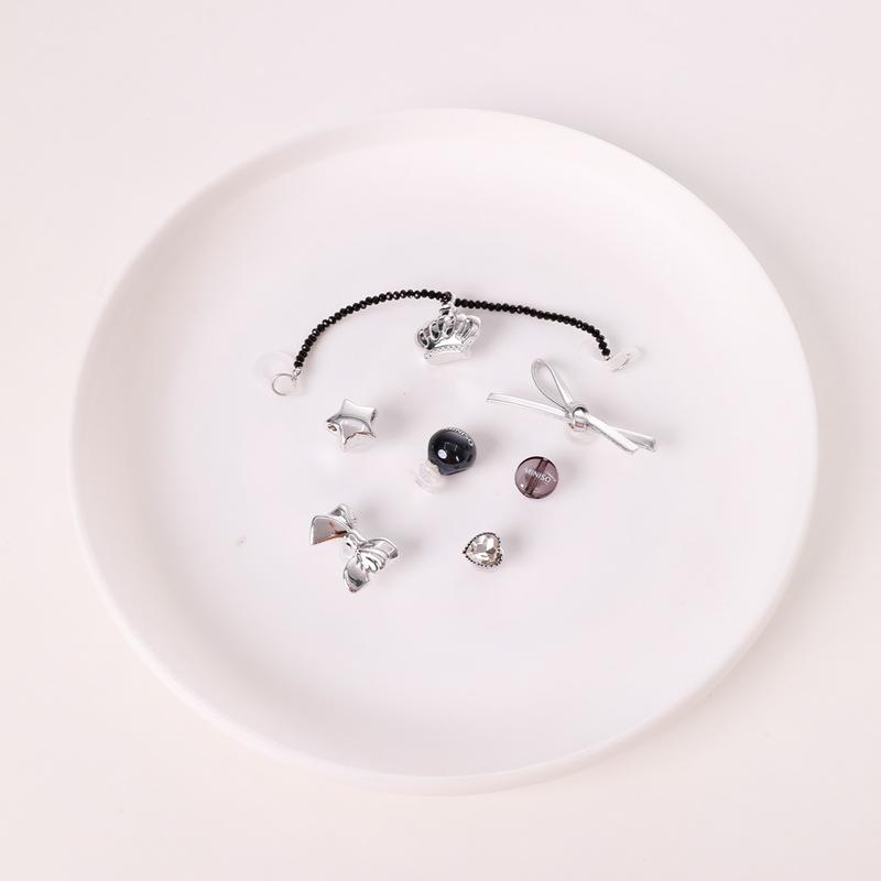 MINISO Collection Charms - Great for DIY Decor & Enthusiast Collections,Compact, Adorable, Suitable For Bag,Gifts for Friends, Lunch Bag Women Charms