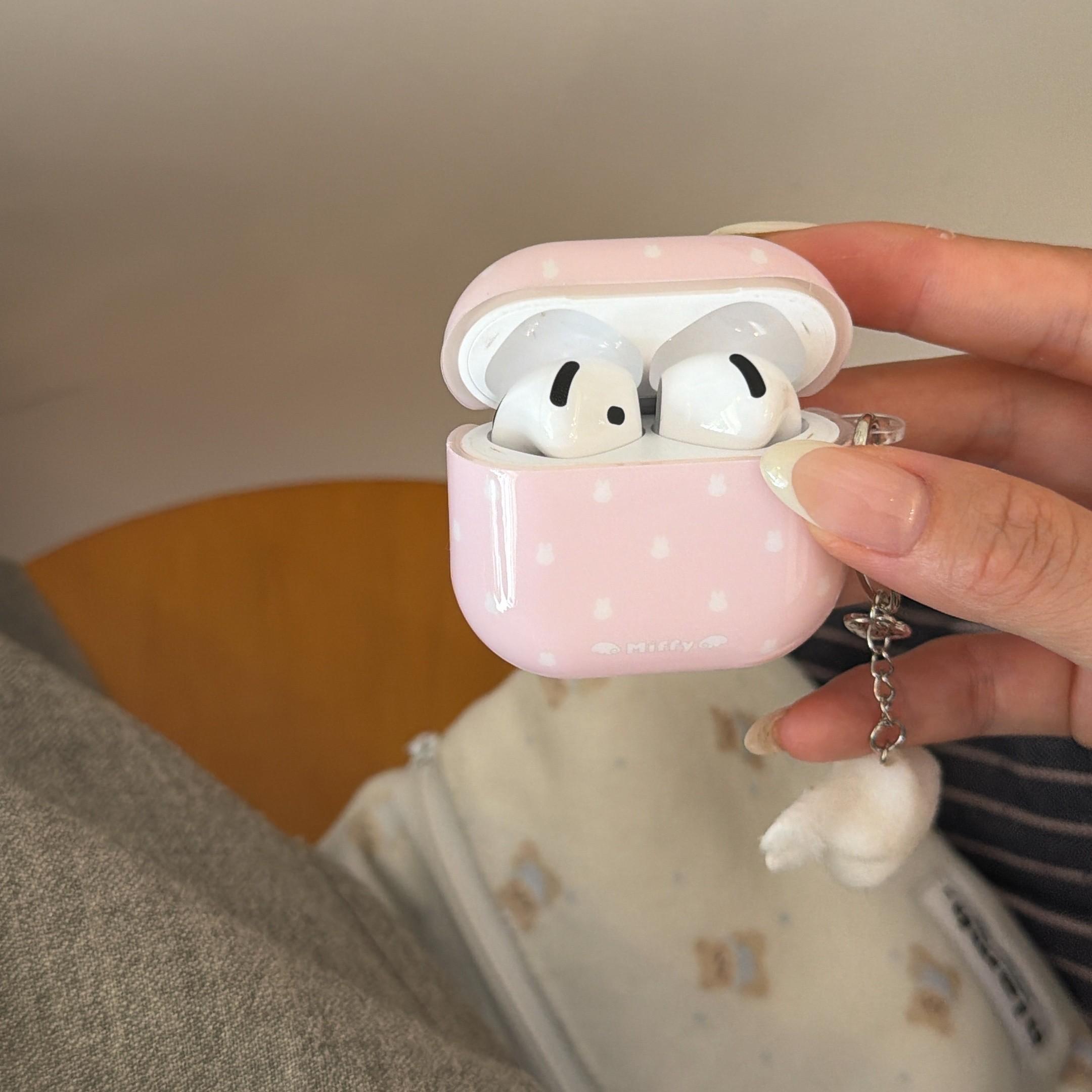 Cute Cartoon Miffy Rabbit Case for Apple AirPods Pro 3, 2nd/3rd/4th Gen Wireless Earbud Protector, Dirt-Resistant and Drop-Proof