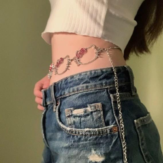 Sweet and cool girl cat waist chain, Y2K babe style metal belt with glittering diamonds, fashionable and unique accessory for skirts.