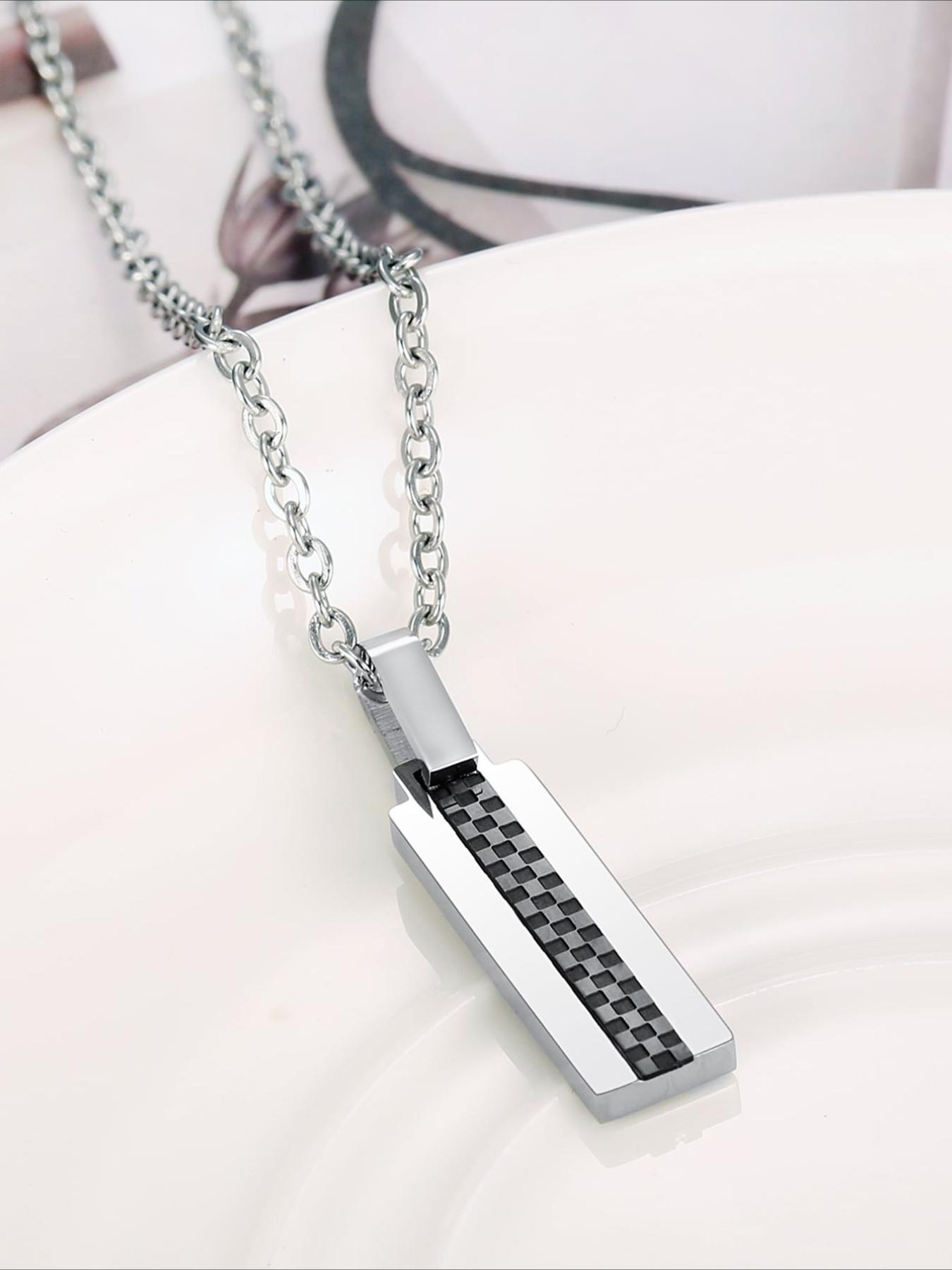 Checkered Square Pendant Necklace, Stainless Steel Does Not Fade, Fashionable and Trendy Accessory, Versatile for Daily Use