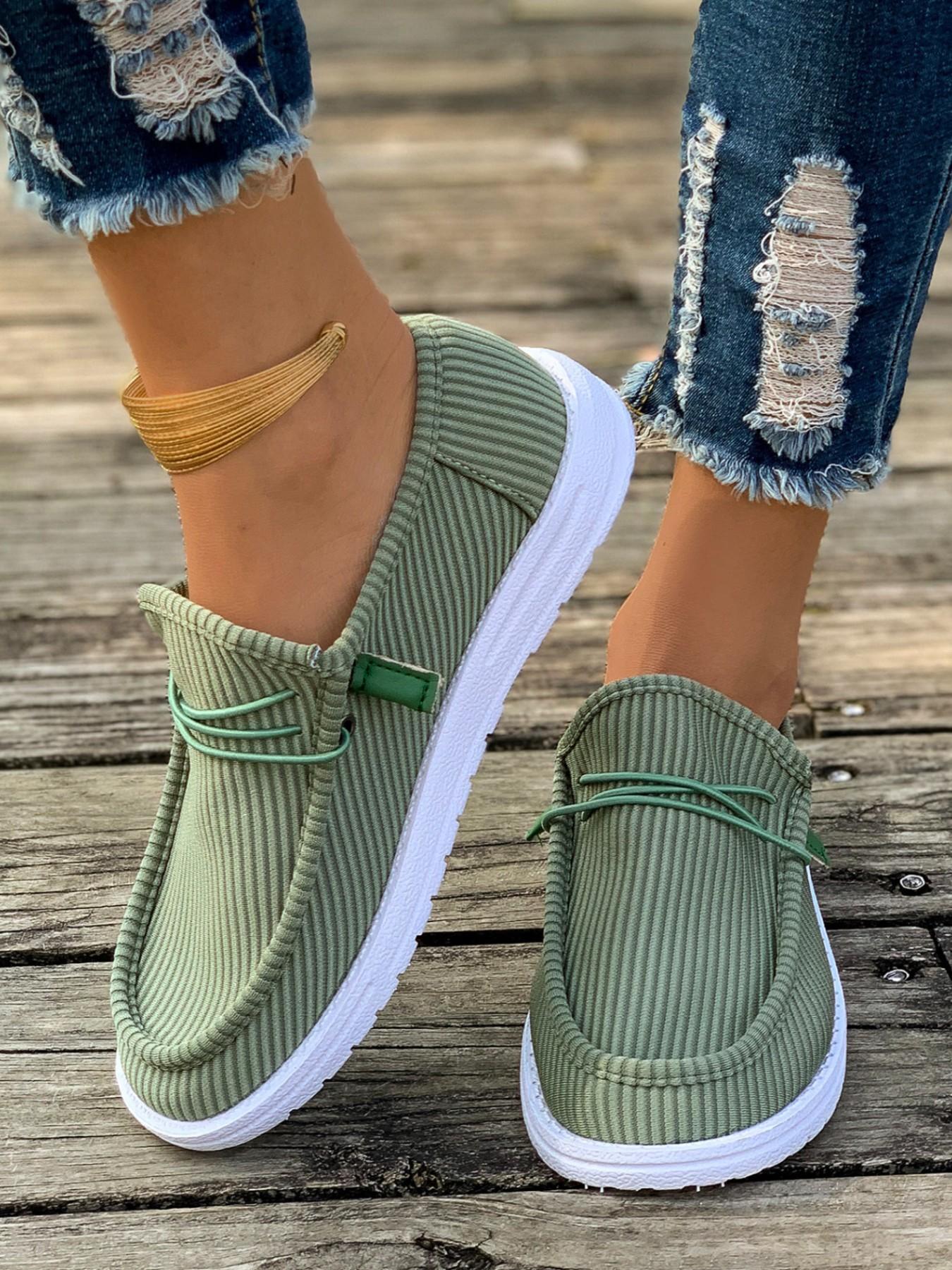 Women's Minimalist Casual Slip-On Shoes, Round Toe Flat Sole, Comfortable Versatile Footwear for Daily Wear, Perfect for Everyday Use