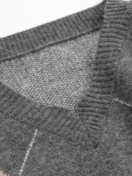 Women's Plaid V Neck Long Sleeve Pullover Sweater, Autumn Winter Loose-Fit Colorblock Casual Fashion Cozy Knit Top, Knitwear