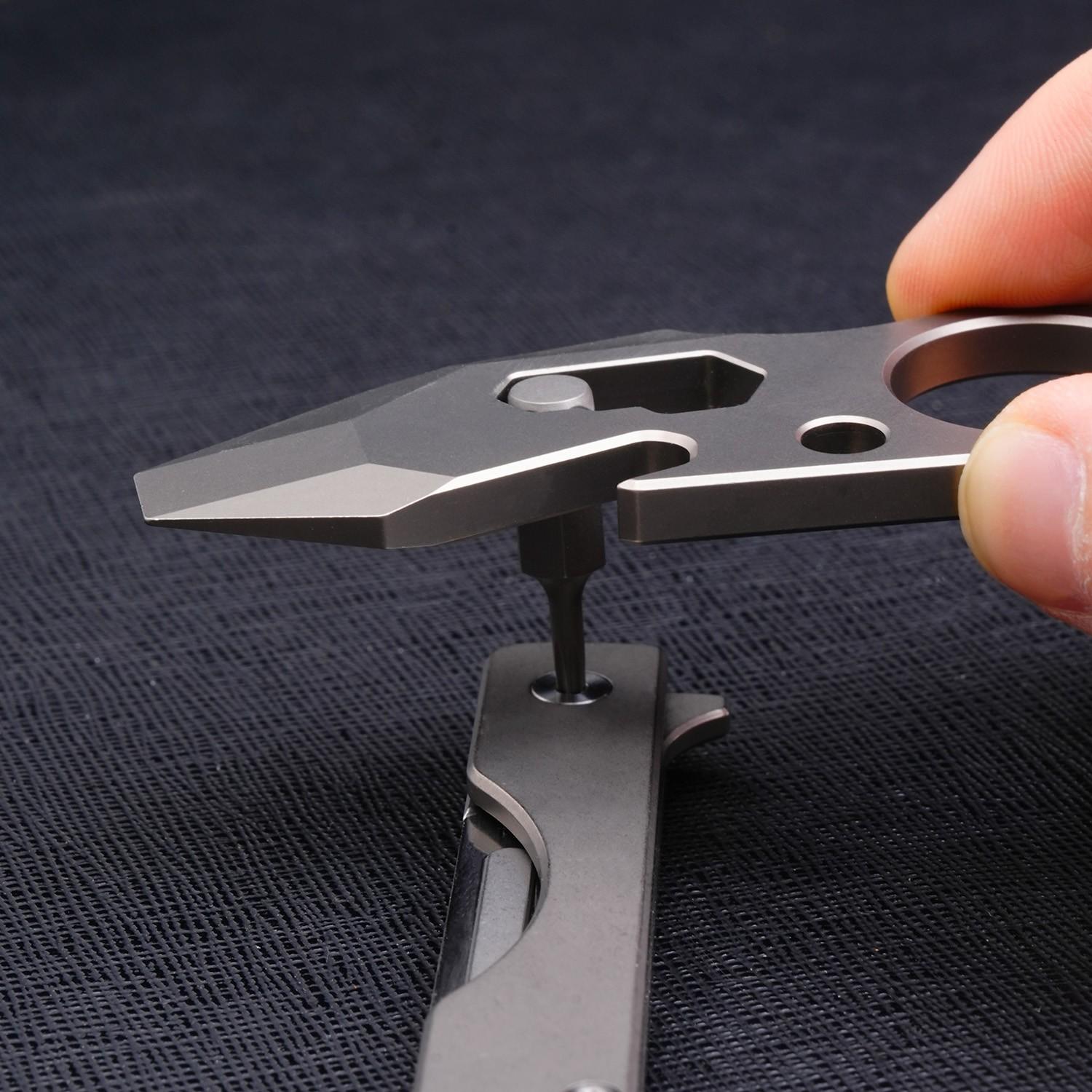 Mini Multi-Functional Pry Bar, Edc Tool, Titanium Alloy Material, Compact and Durable, Ideal for Outdoor Use, Portable Hand Tool