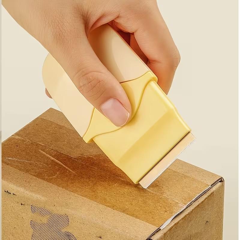 Multi-Tool Scraper with 3 Replacement Blades, Multi-Purpose Scraping Tool for Plaster, Stickers, Floors, Glass, Adhesive Removal, DIY & Professional Cleaning